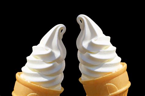 soft serve ice cream gif|animated soft serve ice cream.